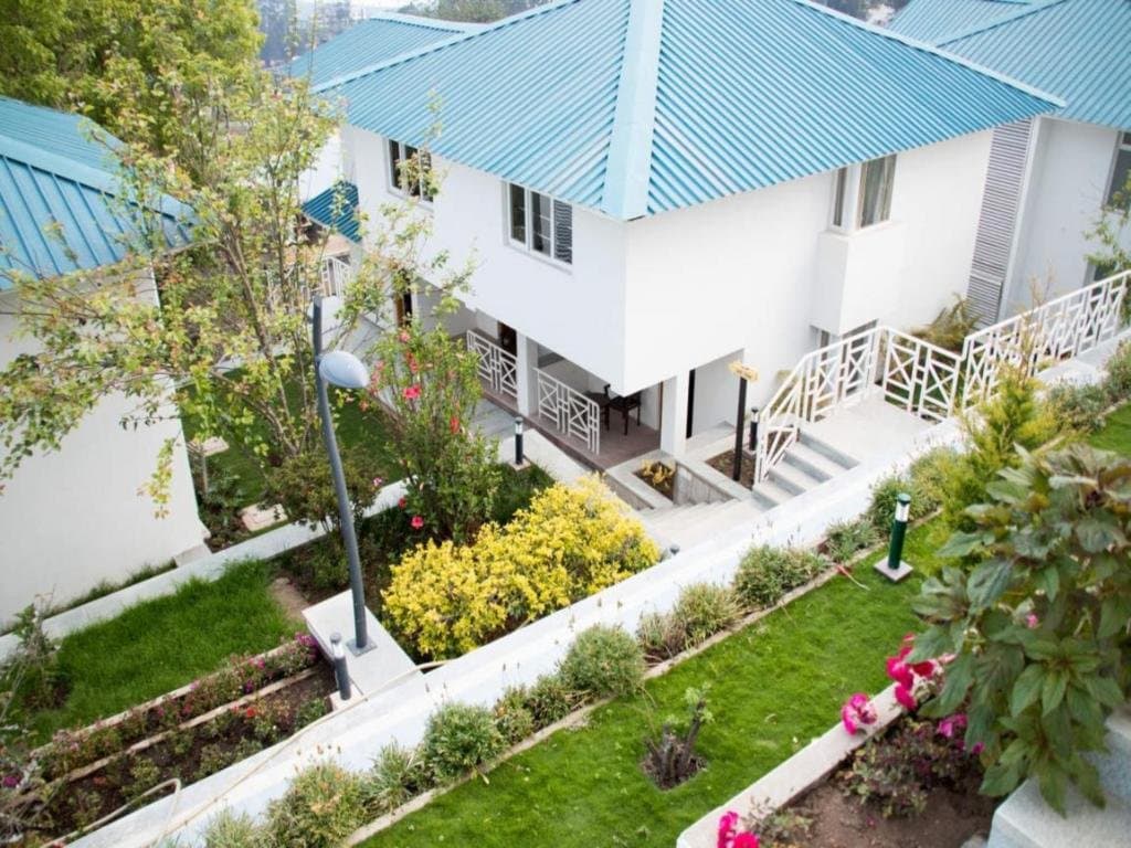Le Poshe by Sparsa Kodaikanal