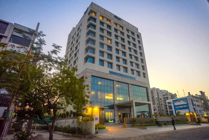 Bhavnagar Hotel Efcee Sarovar Portico Bhavnagar