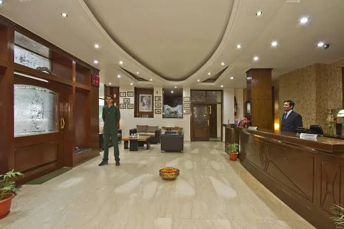 Broadways Inn, Manali view 4