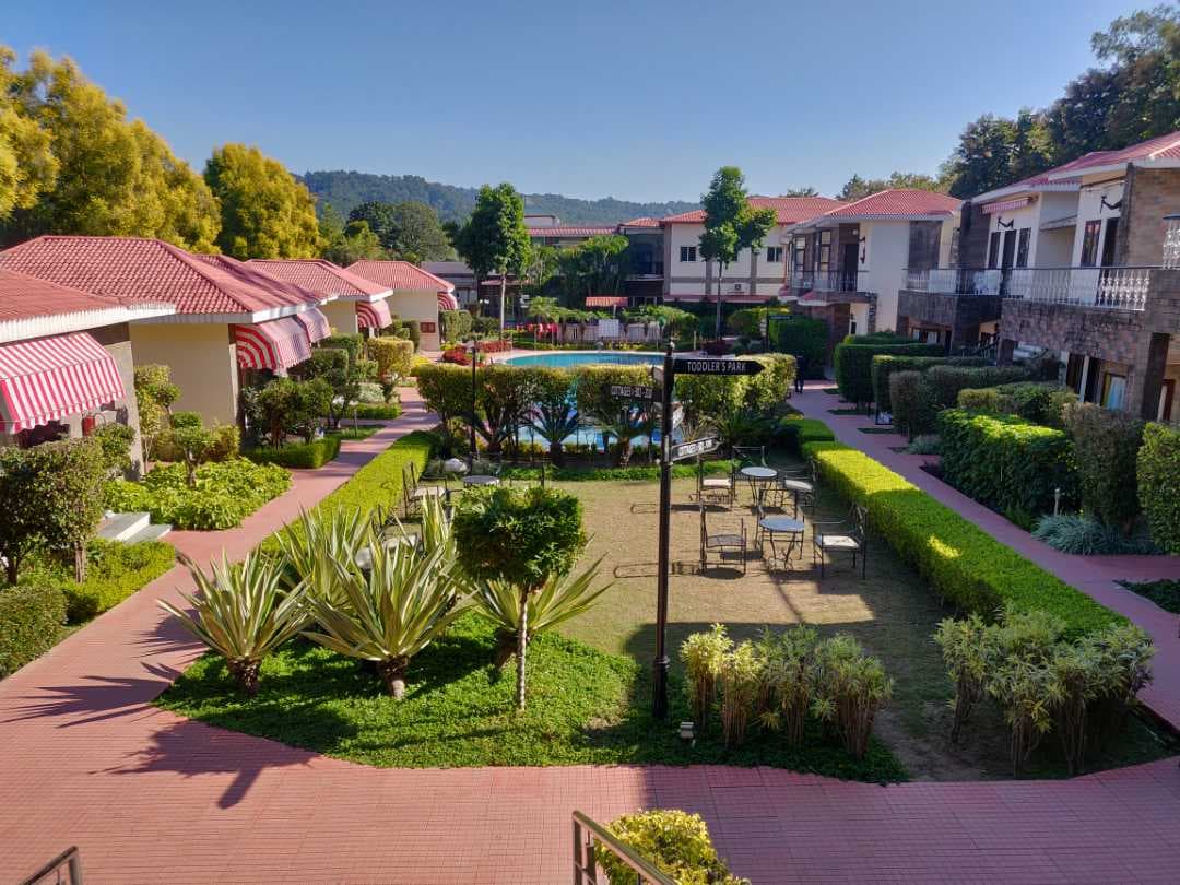 COUNTRY INN RESORT TARIKA RIVERSIDE - Jim Corbett view 3