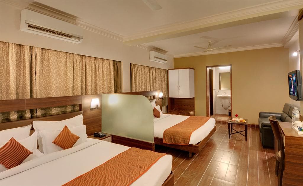 DAIWIK HOTEL SHIRDI - Shirdi view 2