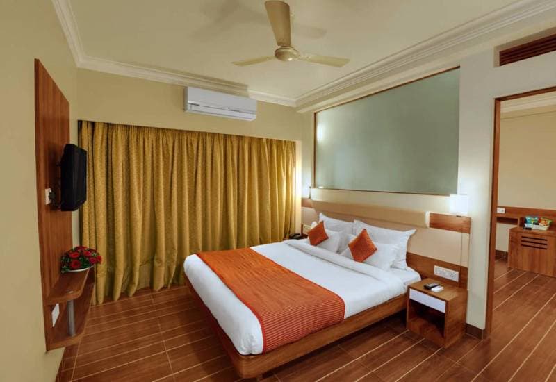 Daiwik Hotels Shirdi view 2