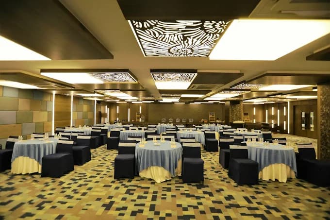 Eulogia Inn Hotel, Ahmedabad view 3