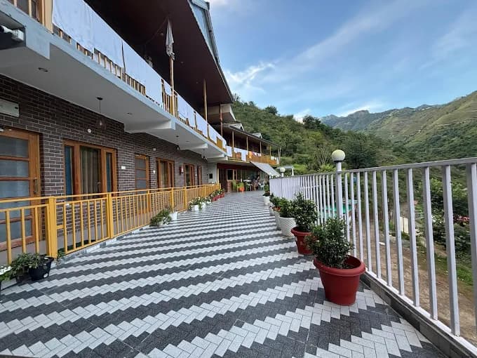 Four Season Resort Chakrata view 2