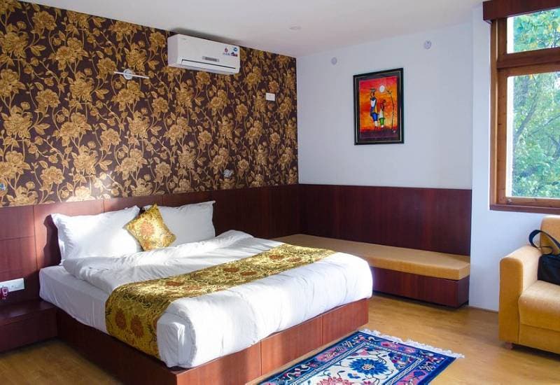 golden crest gangtok view 4