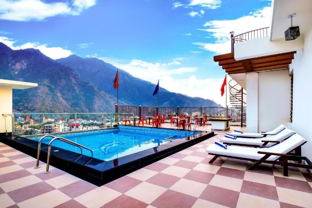 Harmony on Ganges, Laxmi Heights, Tapovan, Rishikesh - Rishikesh view 2