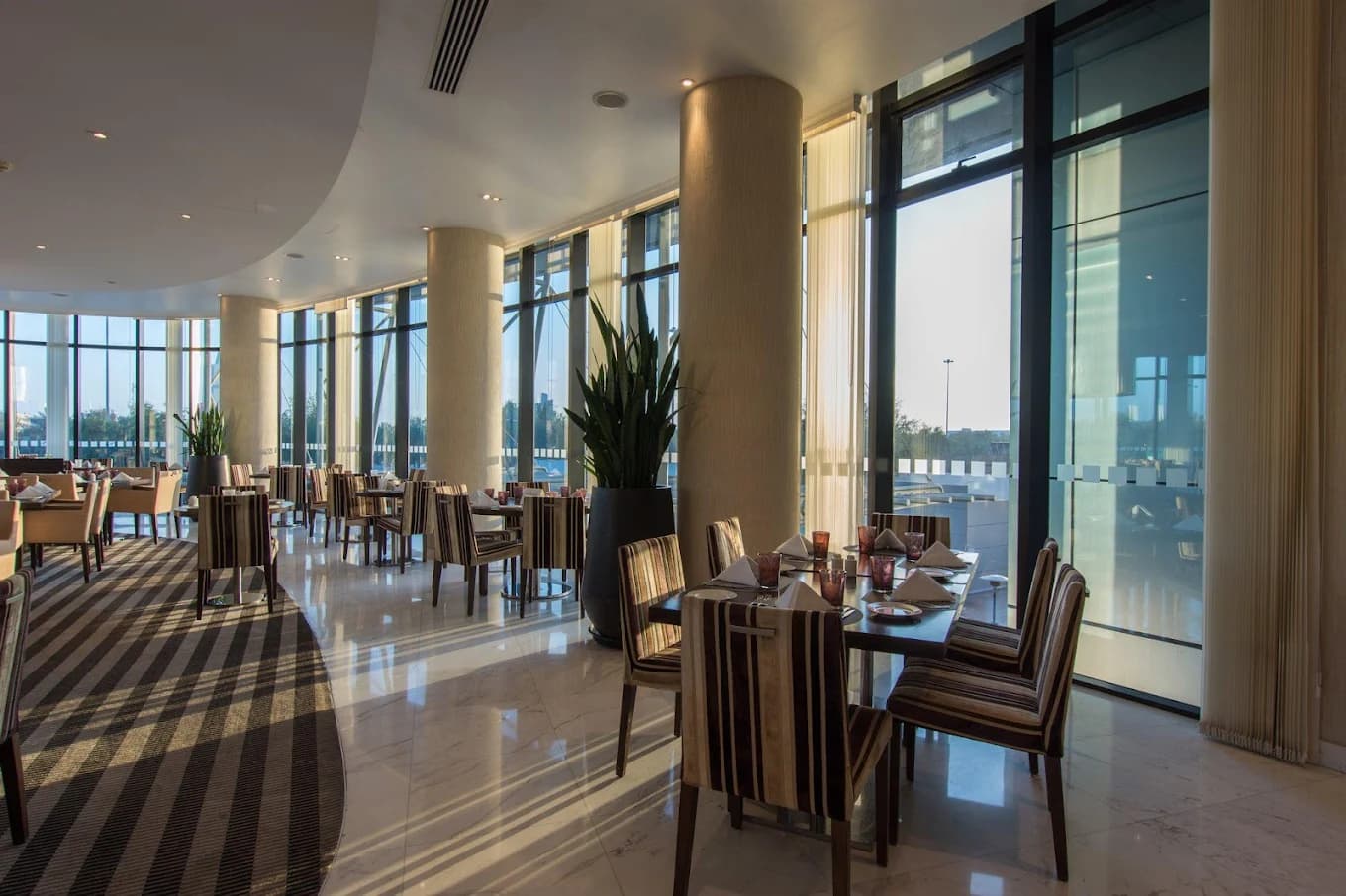 Holiday Inn Abu Dhabi by IHG view 4