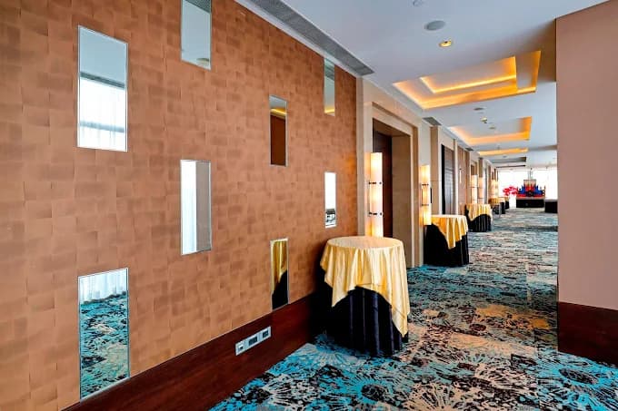 Holiday Inn Chennai OMR IT Expressway view 2