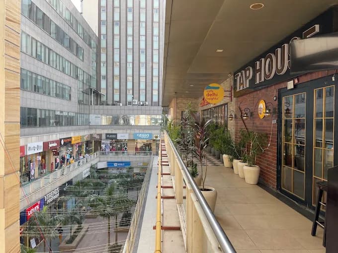 Holiday Inn Express Gurugram Sector 50 view 4