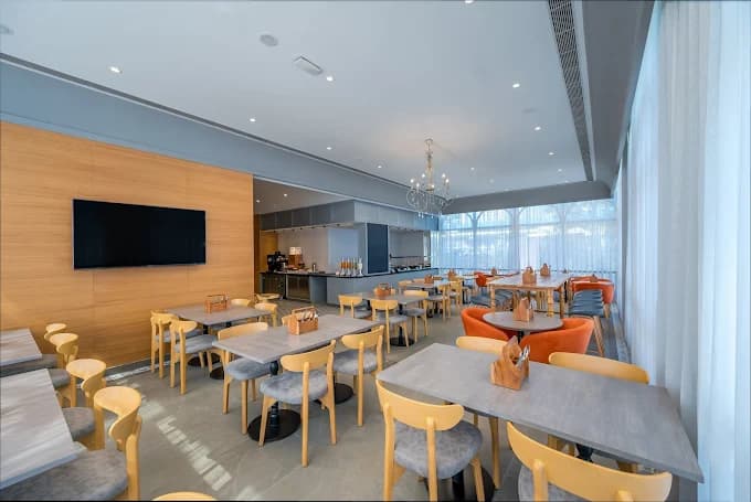Holiday Inn Express Kolkata New Town view 4