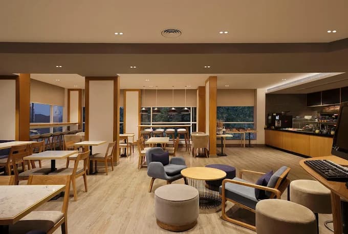 Holiday Inn Express Pune Pimpri view 4