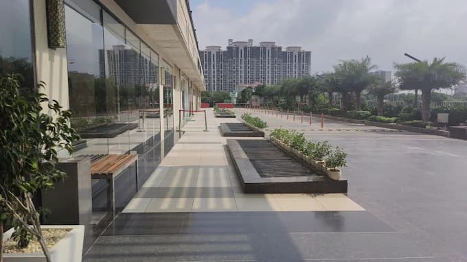 Holiday Inn Gurugram Sector 90 by IHG view 4