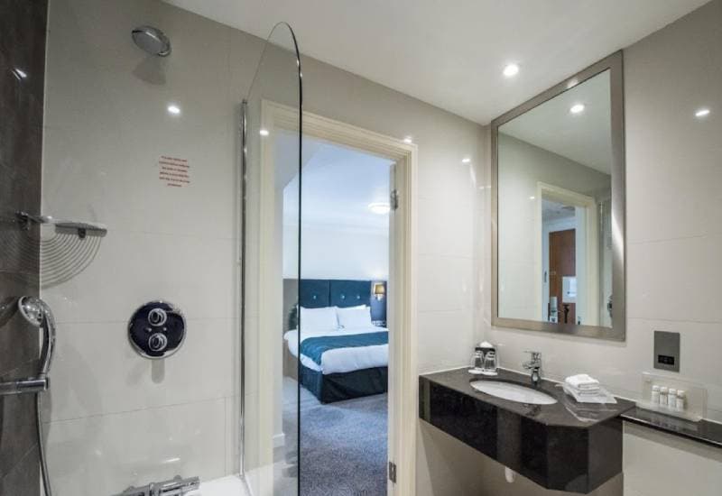 Holiday Inn London - Kensington High St., an IHG Hotel view 3