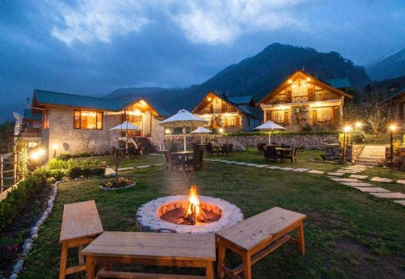 honeymoon inn manali view 4