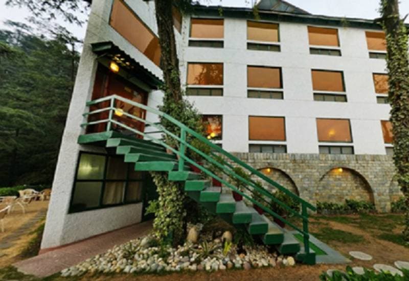 HONEYMOON INN SHIMLA view 2