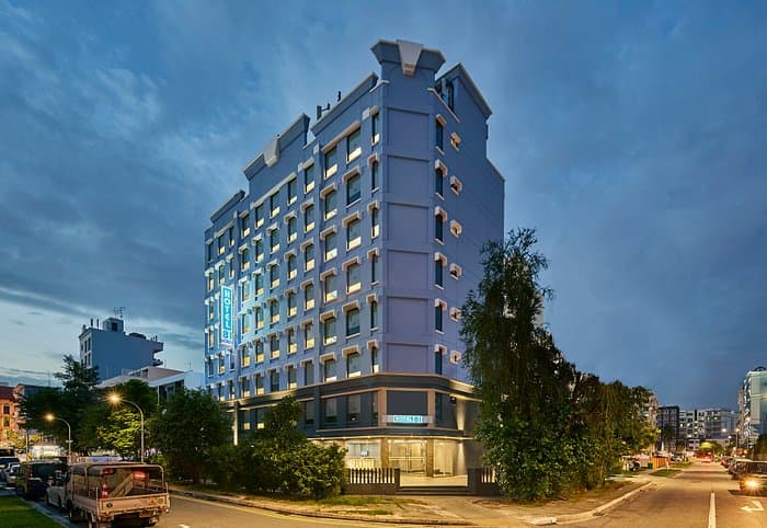 Hotel 81 Orchid view 2