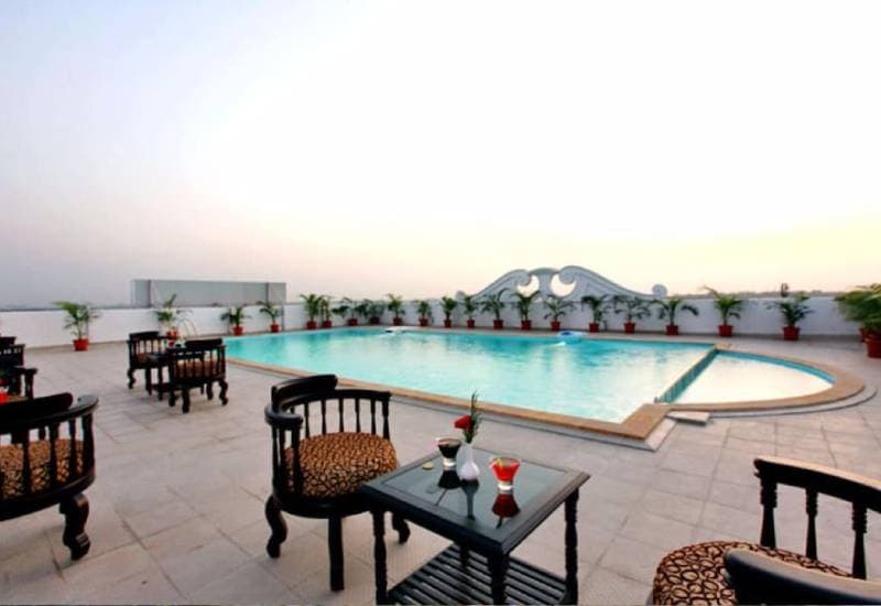 HOTEL AIRLINK CASTLE KOCHI KERALA view 4