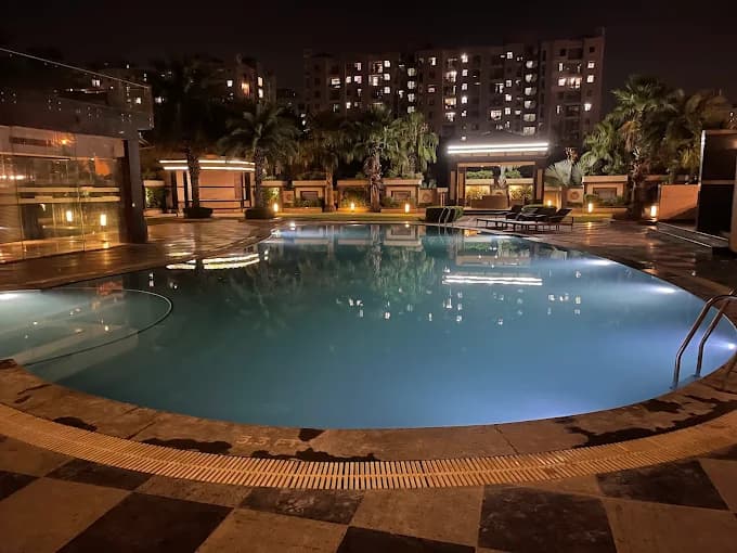 HOTEL GOLDEN TULIP BHIWADI view 3