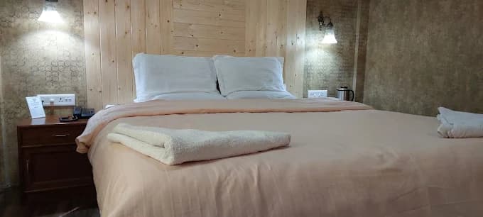 HOTEL GRAND HABIB Srinagar view 3