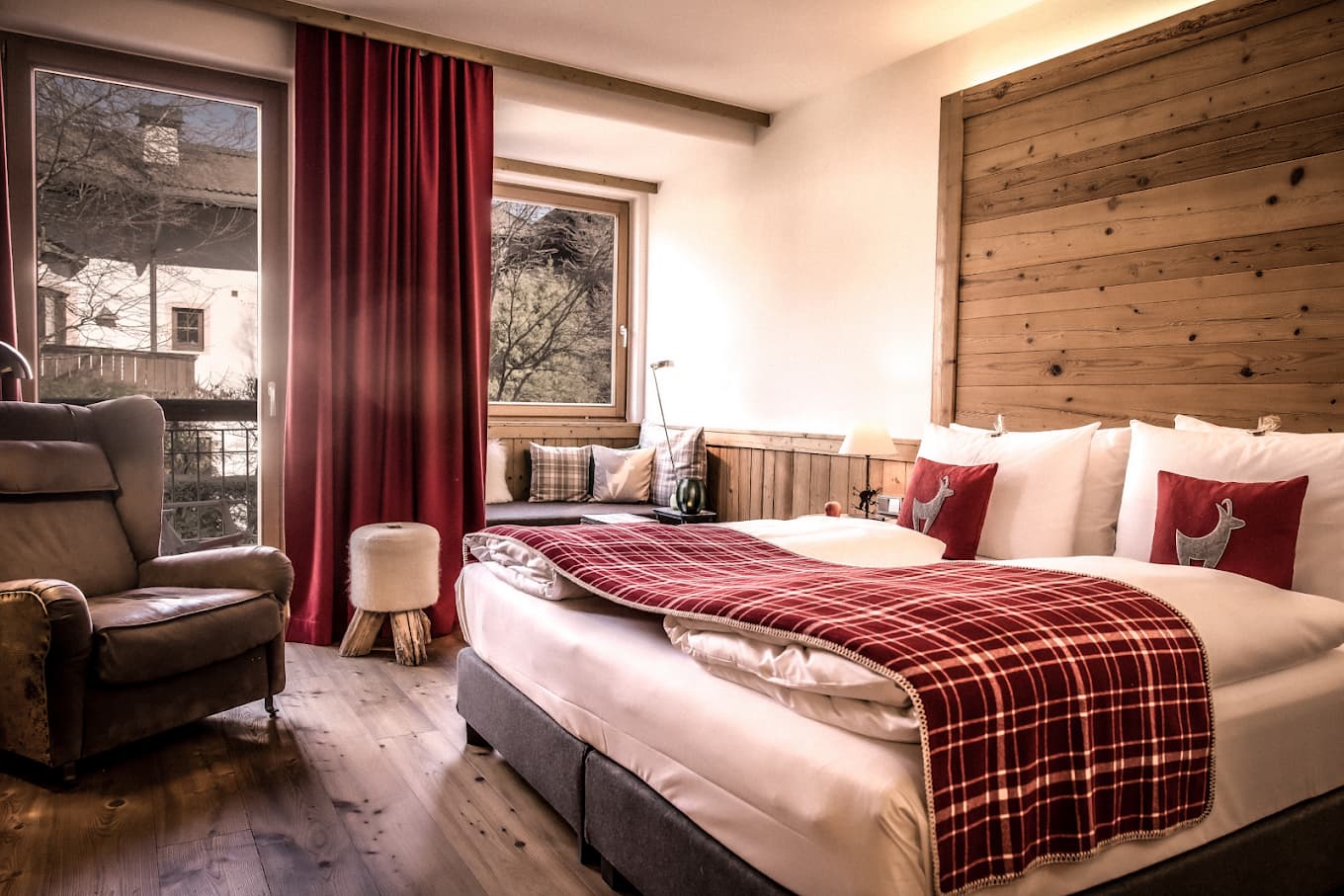 Hotel Kitzhof Mountain Design Resort view 3