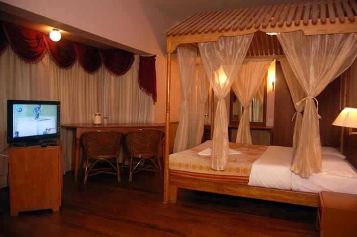 Hotel Kodai International view 3