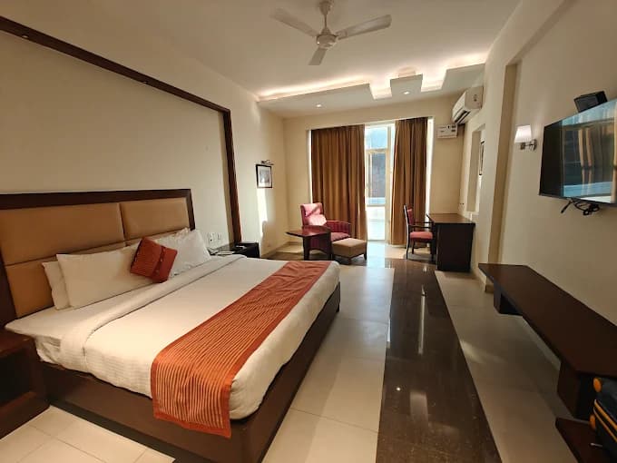 Hotel Legend Sarovar Portico Baddi view 4