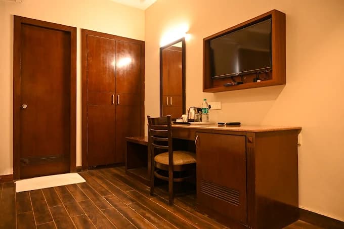 Hotel Lemon Park Haldwani view 4