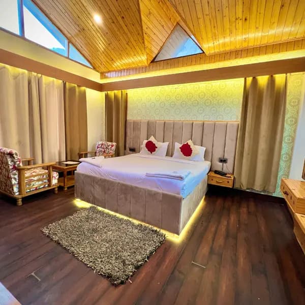 Hotel Loop Inn – Manali view 2