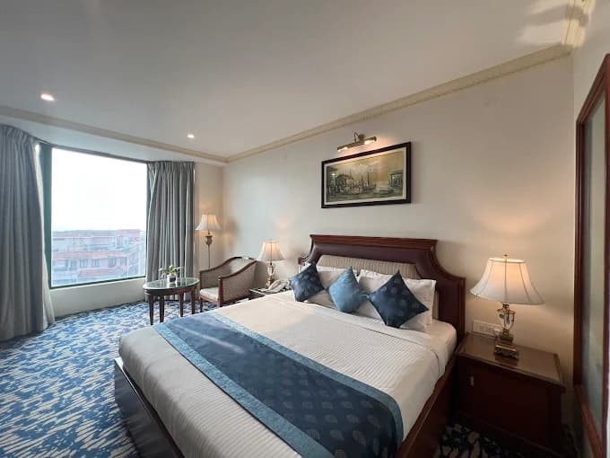 Hotel ROYALE de CASA Guwahati view 2
