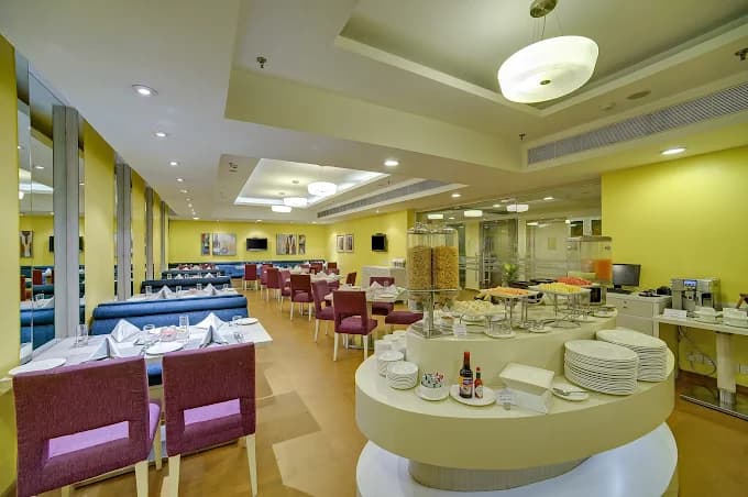 HOTEL SAROVAR PORTICO NARAINA view 2