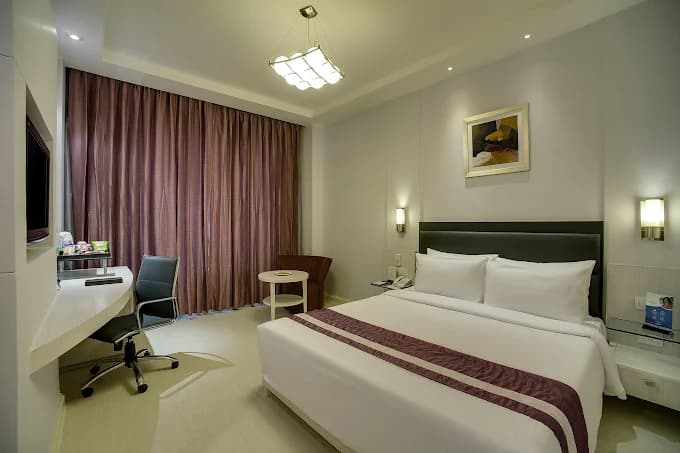 HOTEL SAROVAR PORTICO NARAINA view 4