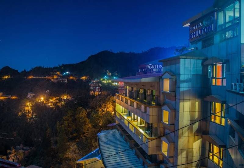 Hotel Shilton Mussoorie view 2