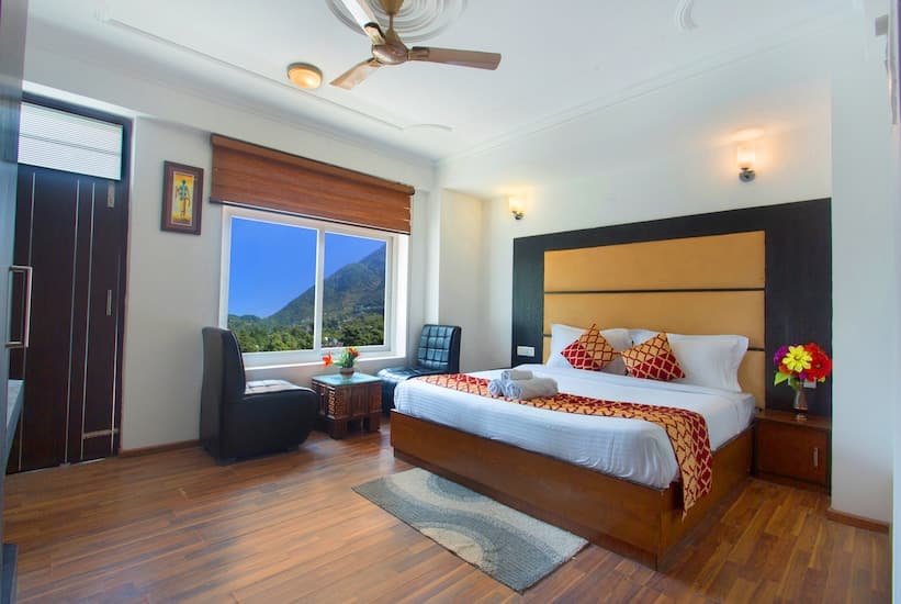 Hotel Shivani International - Dharamshala view 4