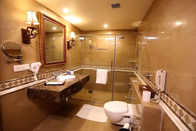 Hotel Shravanti Sarovar Portico Bengaluru view 2