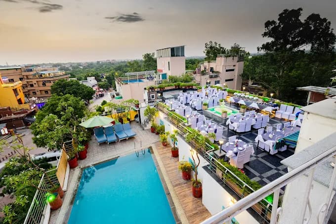 Hotel Taj Resorts AGRA view 2