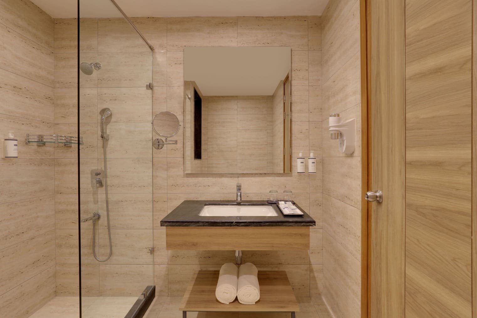 Keys Lite by Lemon Tree Hotels, Urban Square, Udaipur view 3