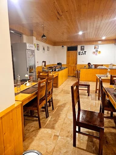 La Aero Resort Manali view 4