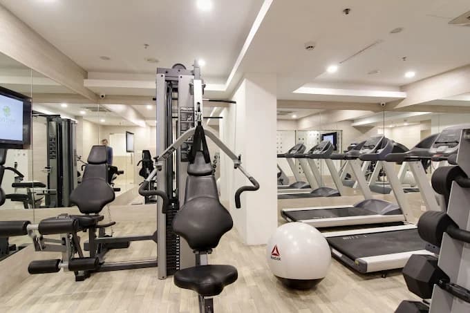Lemon Tree Hotel, Banjara Hills, Hyderabad view 3
