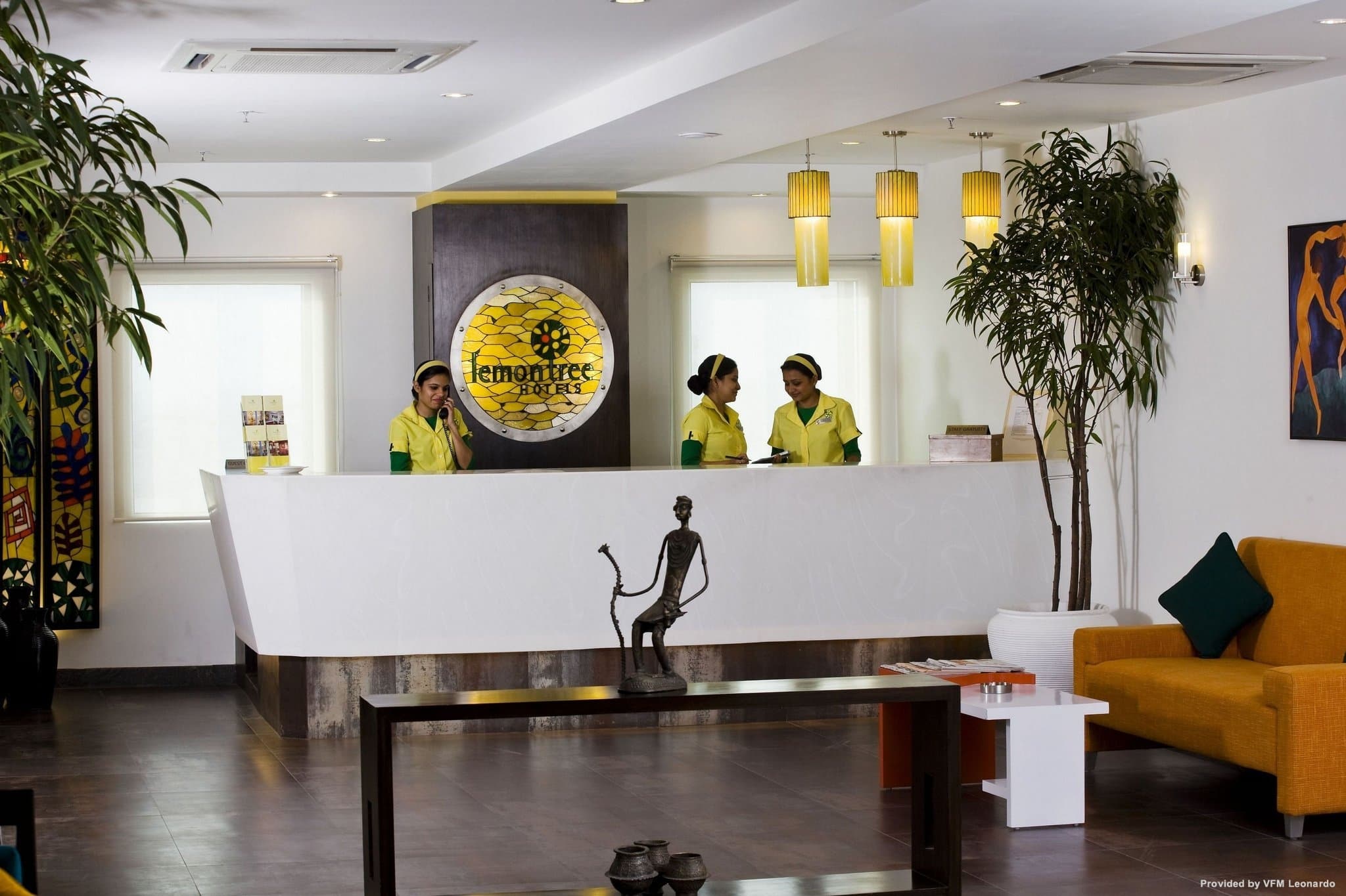 LEMON TREE HOTEL EAST DELHI MALL - New Delhi view 2