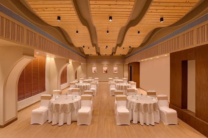 Lemon Tree Hotel, Mira Road, Mumbai view 3