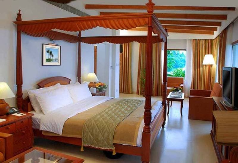 LEMON TREE VEMBANAD LAKE RESORT KERALA view 2