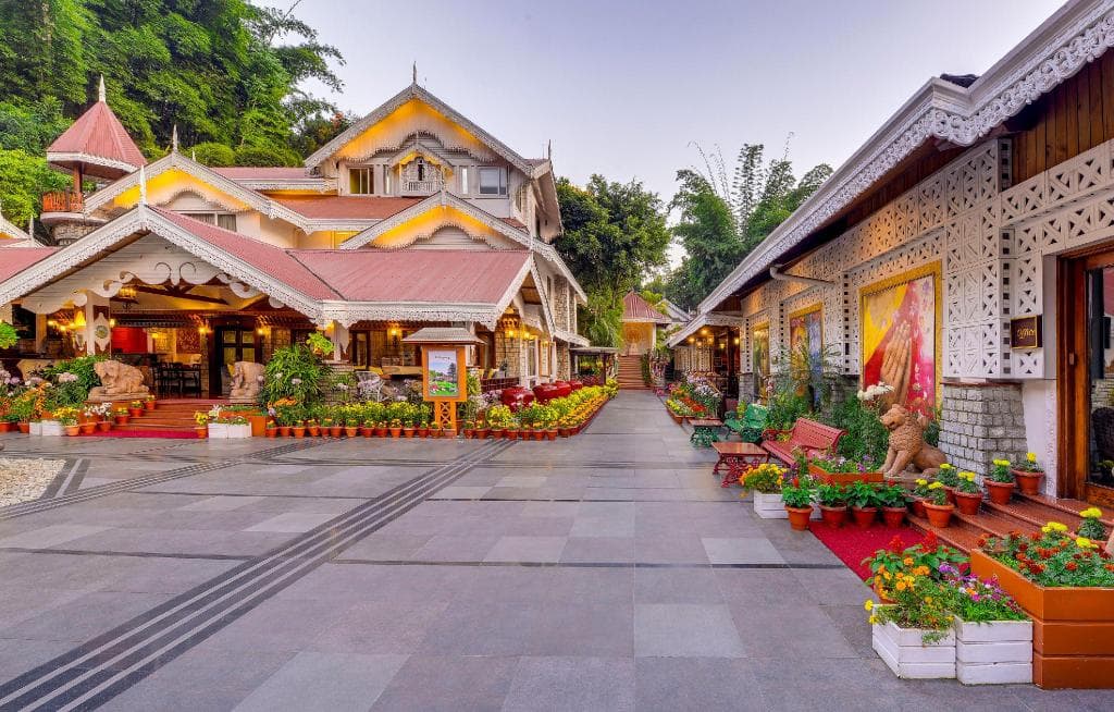 Mayfair Spa Resort - Darjeeling view 2