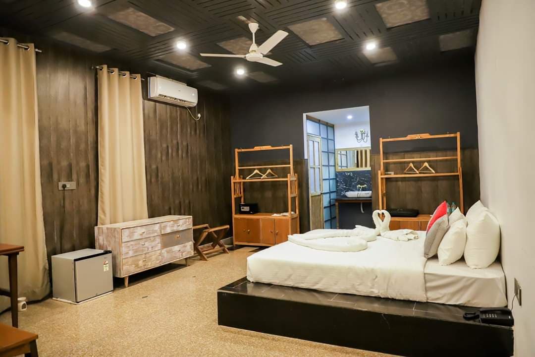 Nishantam Rishikesh - Rishikesh view 2