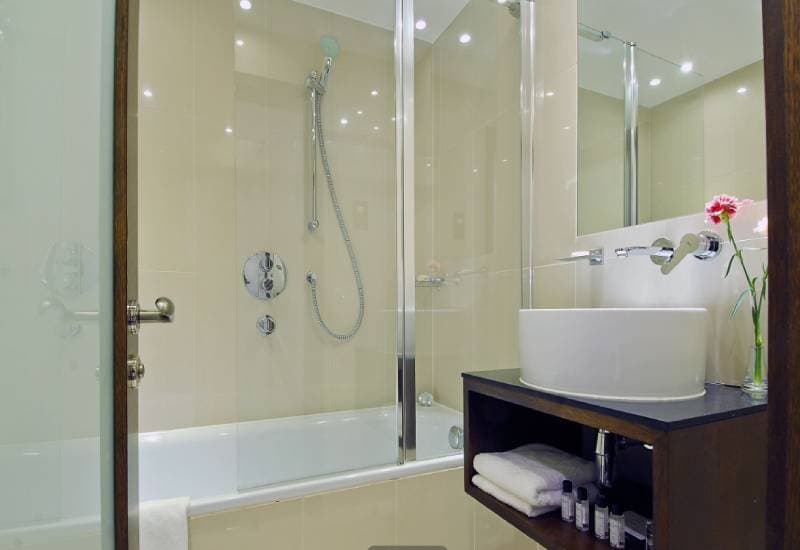 Park Grand London Kensington view 4