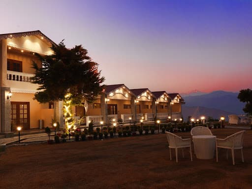 Pine Tree Spa Resort - Darjeeling view 3