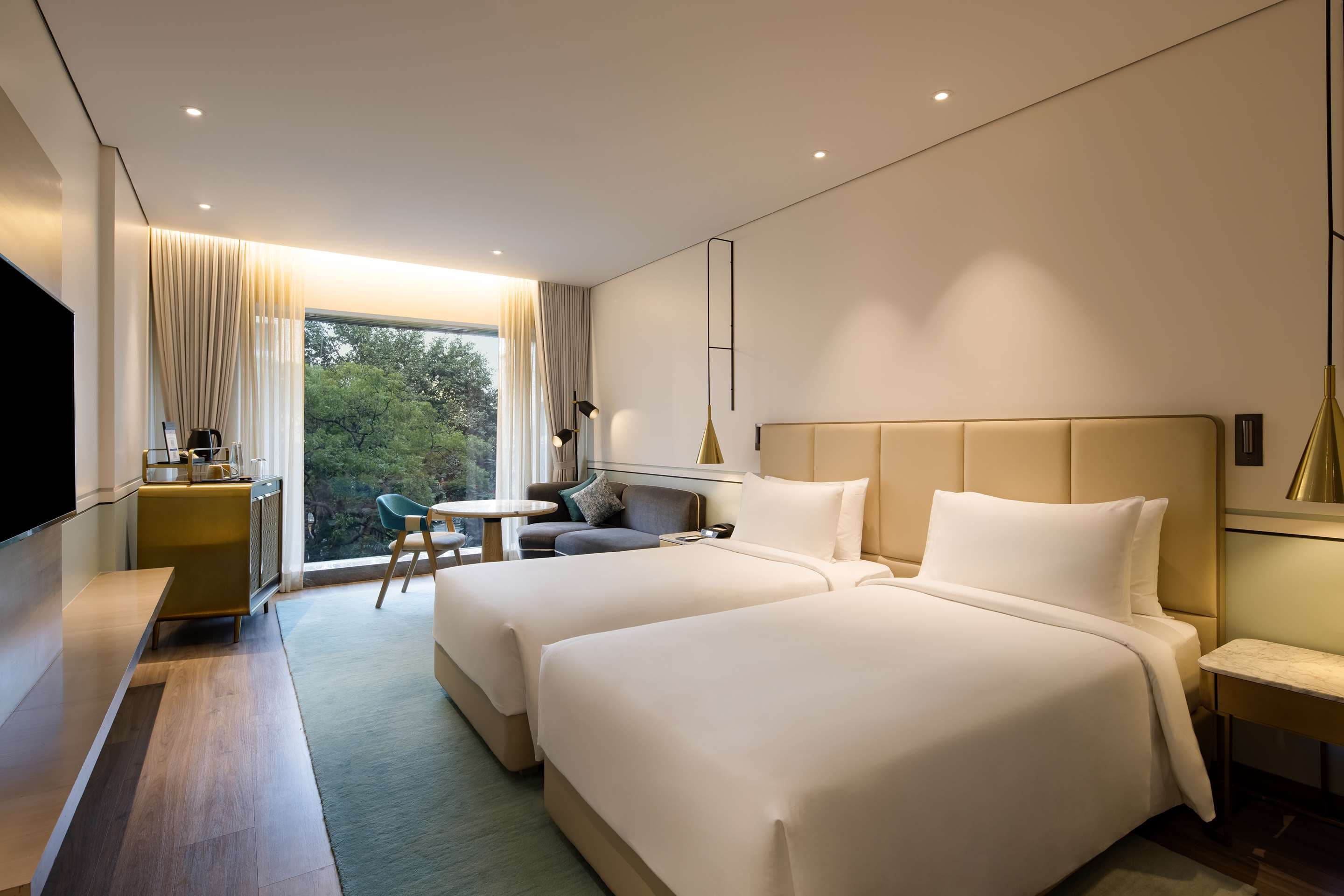Radisson Blu Mumbai International Airport view 3