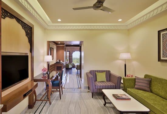 Radisson Hotel Jodhpur view 3
