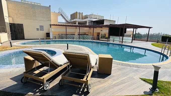 Ramada by Wyndham Aligarh GT Road view 4