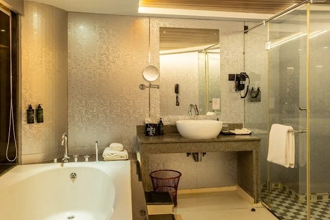 Ramada by Wyndham Alleppey kerala view 4