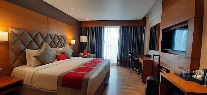 Ramada by Wyndham Darjeeling Gandhi Road view 4